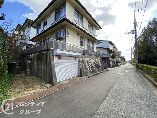 明石市魚住町錦が丘２丁目の中古一戸建て