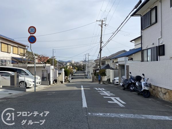 神戸市垂水区神陵台５丁目　中古一戸建て