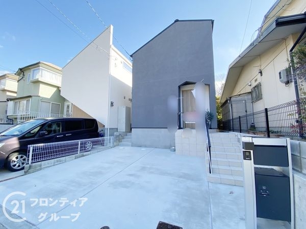 神戸市垂水区神陵台９丁目　新築一戸建て