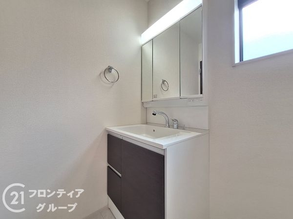 神戸市西区玉津町新方　新築一戸建て　８期　４号棟