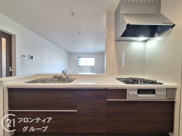 神戸市西区玉津町新方　新築一戸建て　８期　４号棟