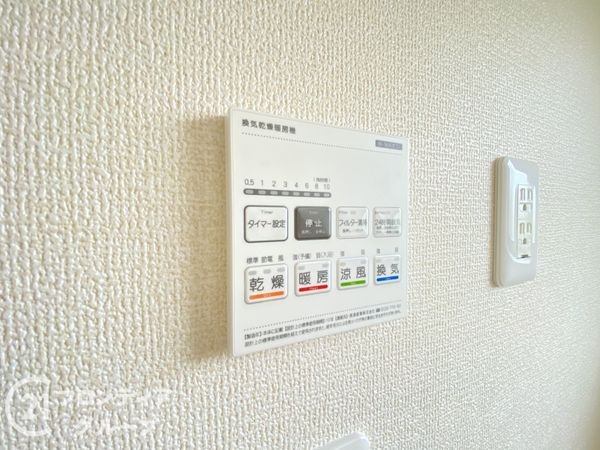 神戸市西区玉津町新方　新築一戸建て　８期　６号棟