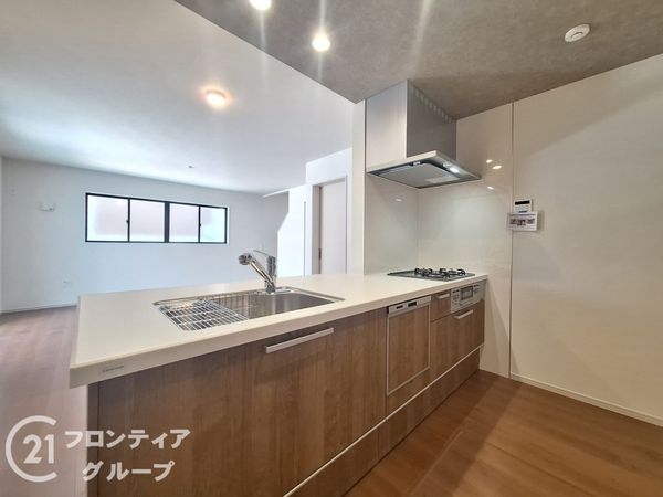 明石市大久保町高丘５丁目　新築一戸建て　１７期　１号棟