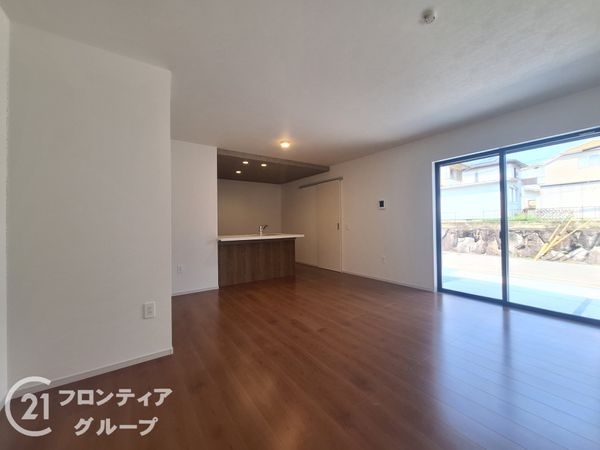 明石市大久保町高丘５丁目　新築一戸建て　１７期　１号棟