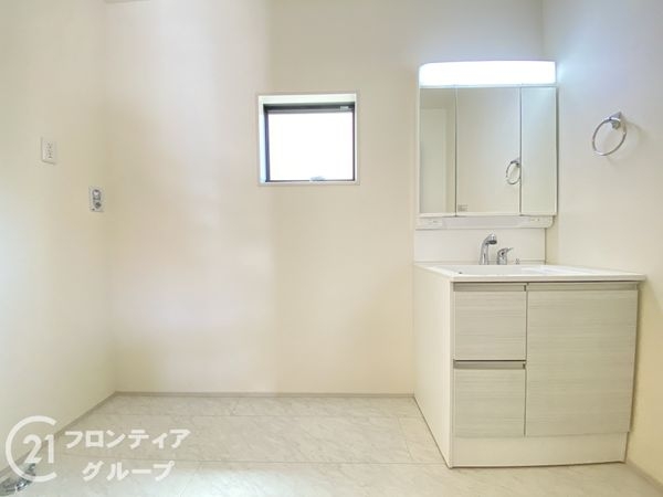 明石市魚住町西岡　新築一戸建て　１９期　全１区画