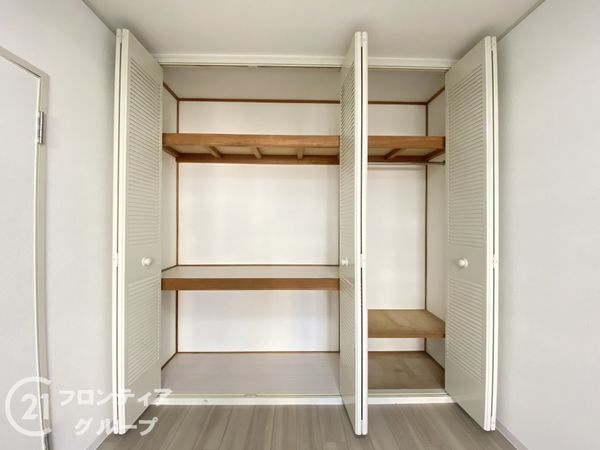 研究学園（５）団地　５２３号棟　中古マンション
