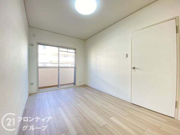 研究学園（５）団地　５２３号棟　中古マンション