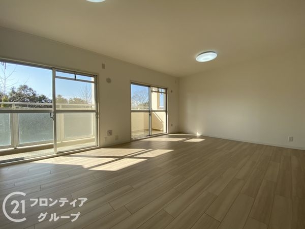 研究学園（５）団地　５２３号棟　中古マンション