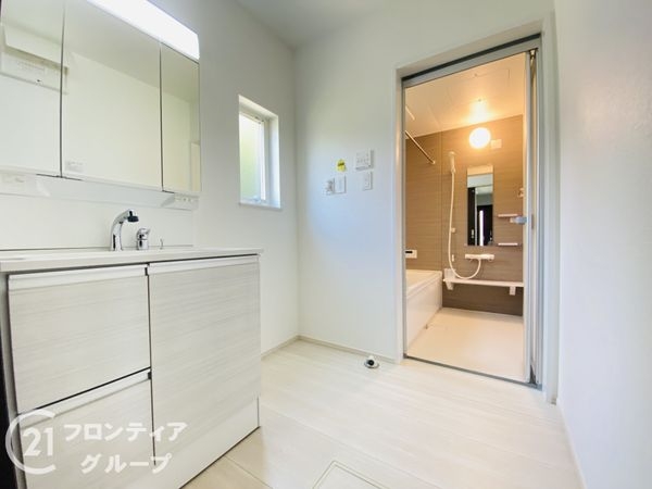 神戸市西区押部谷町西盛　新築一戸建て　第２　１号棟