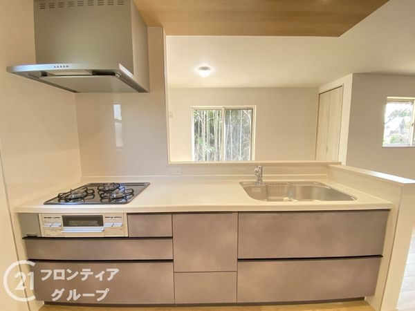 神戸市西区押部谷町西盛　新築一戸建て　第２　２号棟