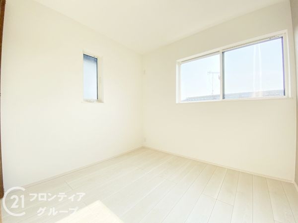 明石市東人丸町　新築一戸建て　第１　２号棟