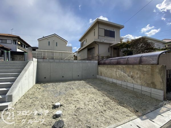 神戸市垂水区桃山台３丁目　新築一戸建て　2号棟
