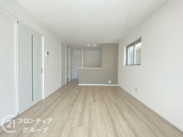 神戸市垂水区桃山台３丁目　新築一戸建て　2号棟
