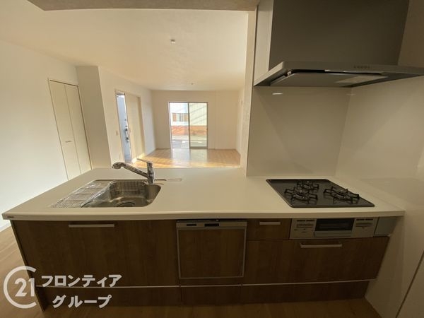 明石市大久保町八木　新築一戸建て　１４期　２号棟