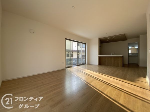 明石市大久保町八木　新築一戸建て　１４期　２号棟