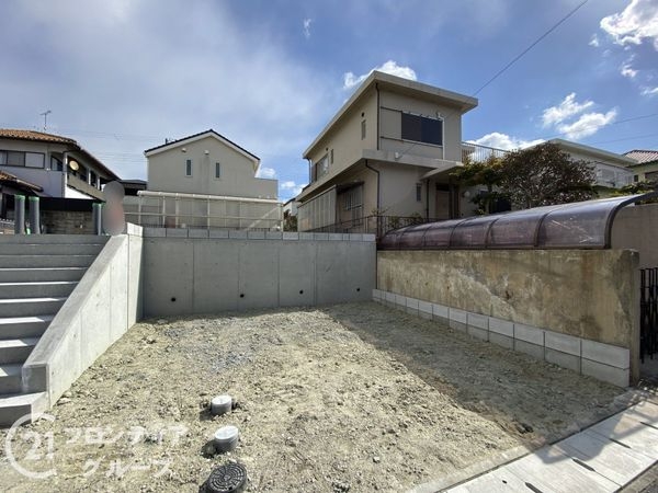 神戸市垂水区桃山台３丁目　新築一戸建て　1号棟
