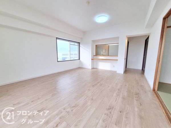 アバンドーネ西神春日台　１号棟　中古マンション