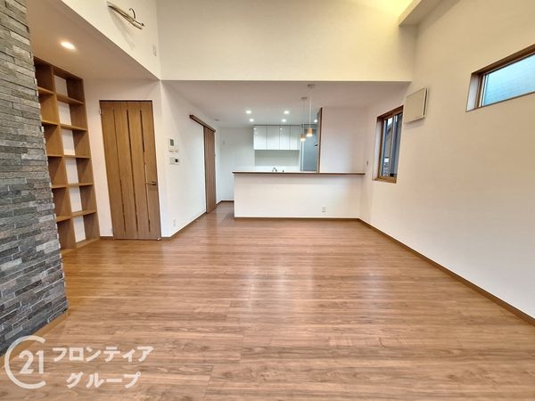 神戸市垂水区舞多聞西１丁目　中古一戸建て