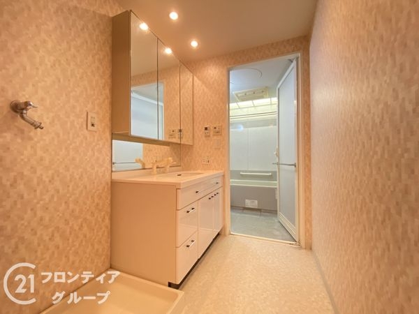 ロイヤルアーク明石江井ヶ島　中古マンション