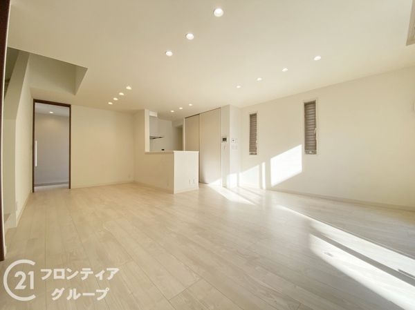神戸市垂水区舞多聞西７丁目の中古一戸建て