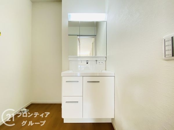 神戸市西区狩場台１丁目　新築一戸建て　２期　１号棟
