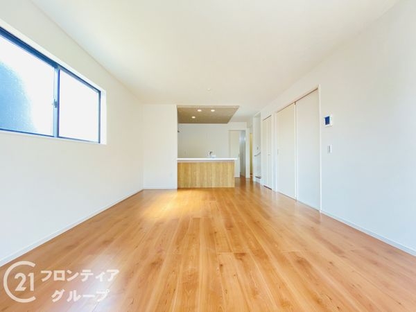 神戸市西区狩場台１丁目　新築一戸建て　２期　１号棟
