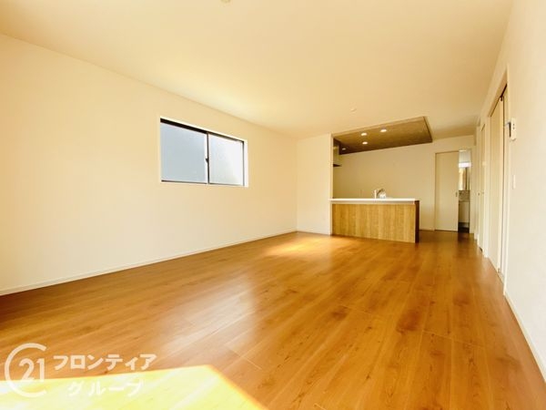 神戸市西区狩場台１丁目　新築一戸建て　２期　１号棟