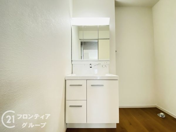 神戸市垂水区歌敷山１丁目　新築一戸建て　2期　２号棟