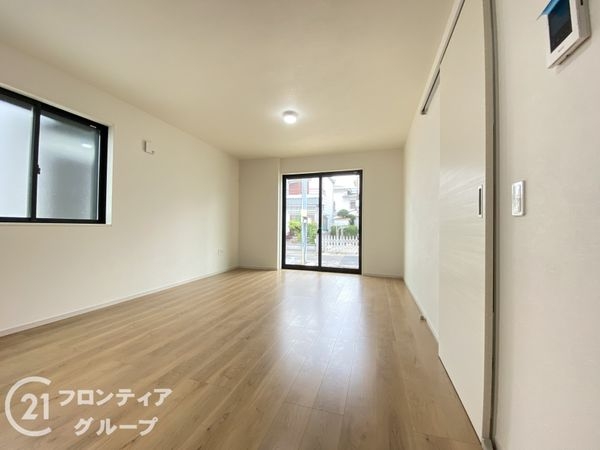 神戸市垂水区歌敷山１丁目　新築一戸建て　2期　1号棟