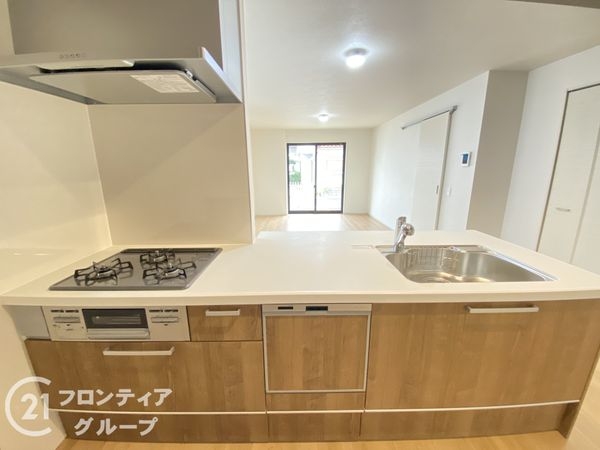 神戸市垂水区歌敷山１丁目　新築一戸建て　2期　1号棟