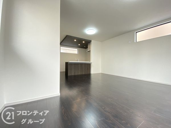 明石市西明石町１丁目　新築一戸建て　５期　全１区画