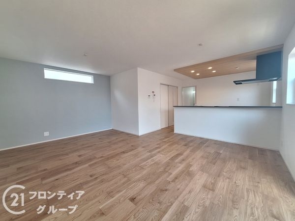 神戸市須磨区高倉台２丁目　新築一戸建て　第２２　２号棟