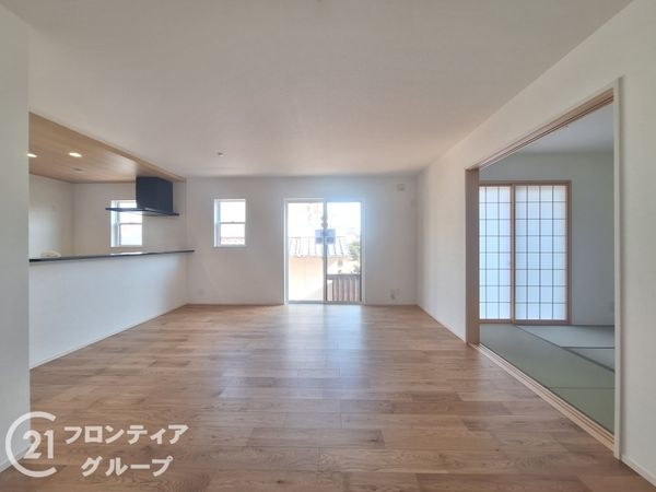 神戸市須磨区高倉台２丁目　新築一戸建て　第２２　２号棟