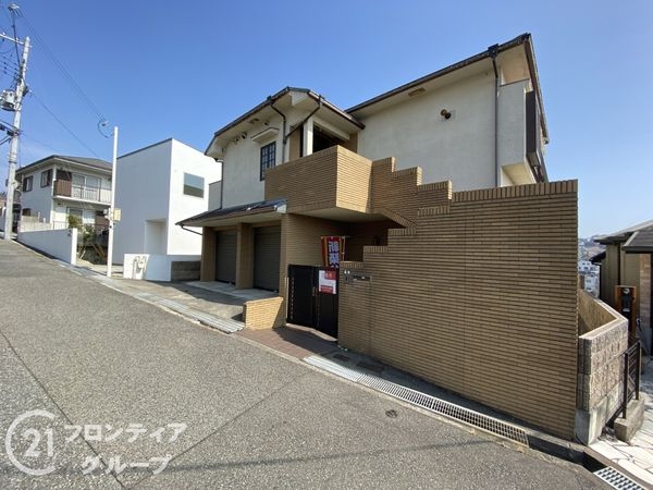 明石市東朝霧丘の中古一戸建て