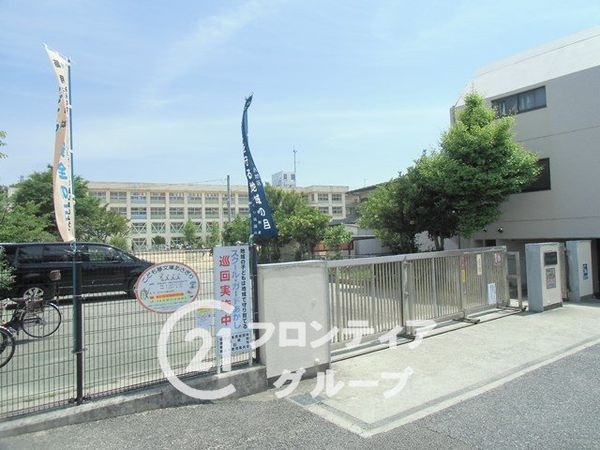 明石市東朝霧丘の中古一戸建て(明石市立朝霧小学校)