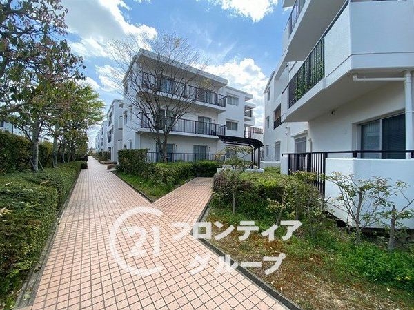 グリーンタウン月が丘・カーサソルーナIII番館　中古マンシ…