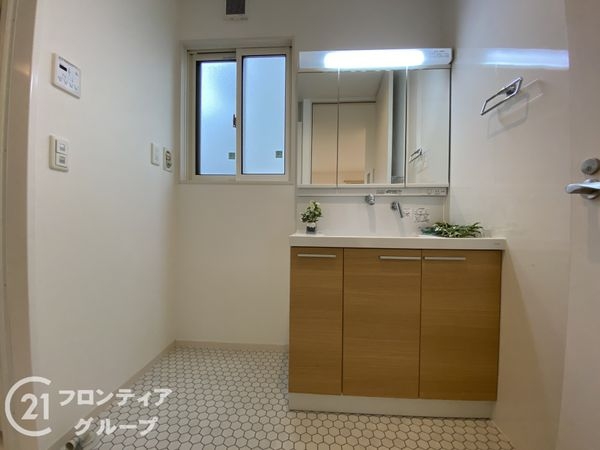 神戸市垂水区舞多聞西８丁目の中古一戸建て