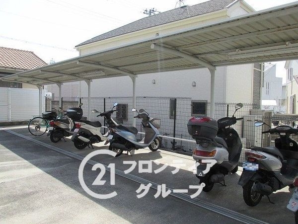 アルファステイツ朝霧ヒルズ　中古マンション