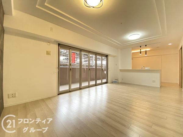 アルファステイツ朝霧ヒルズ　中古マンション