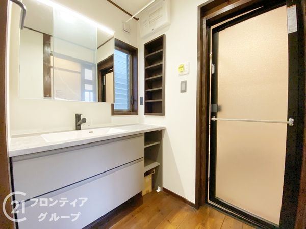 神戸市垂水区北舞子４丁目の中古一戸建て