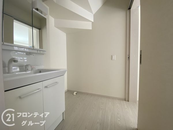 明石市西明石東町　新築一戸建て　２号棟