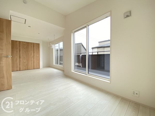 明石市大久保町松陰　新築一戸建て　３号棟