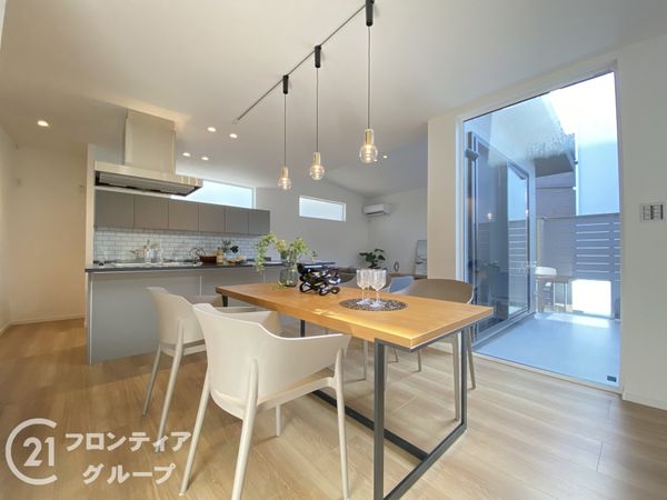 神戸市西区桜が丘西町２丁目の中古一戸建て
