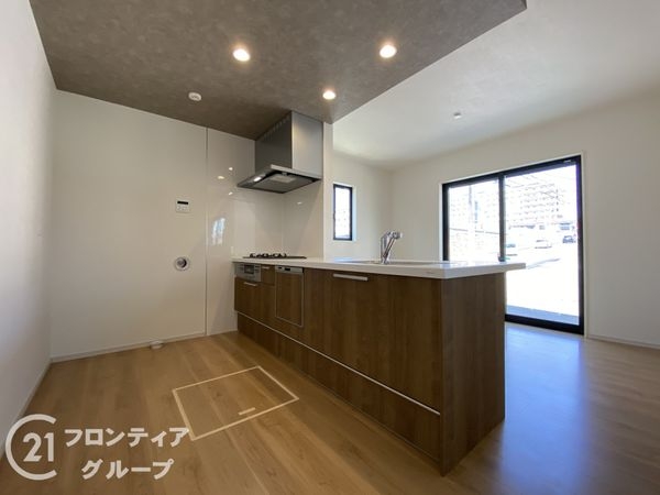 神戸市垂水区星が丘２丁目　新築一戸建て　1期　1号棟