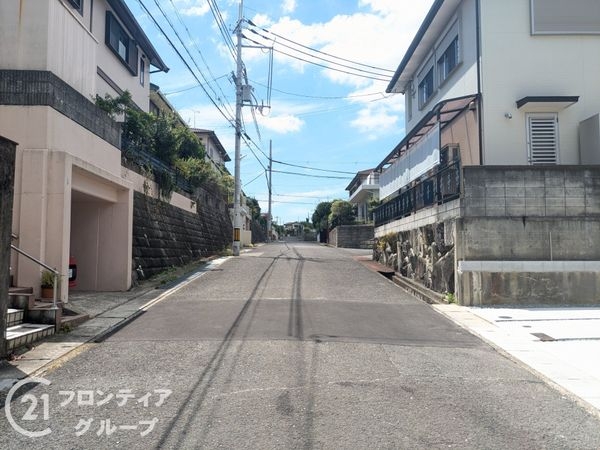 神戸市西区秋葉台2丁目　新築一戸建て