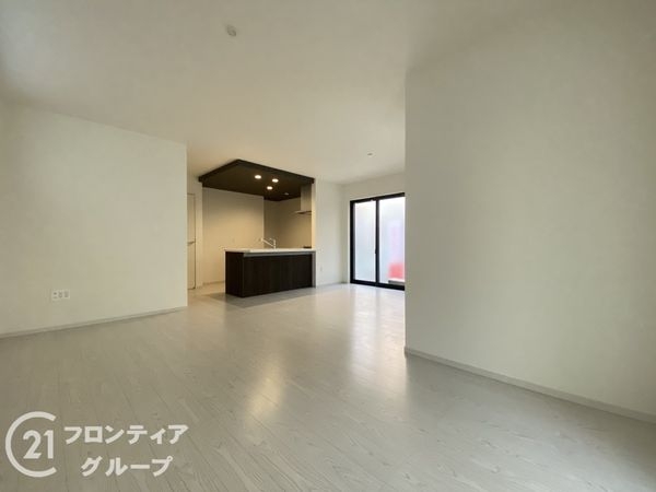 神戸市垂水区御霊町　新築一戸建て　1期　1号棟
