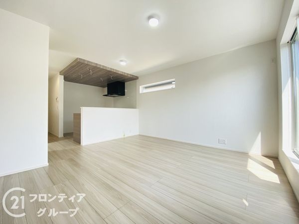 神戸市須磨区竜が台５丁目　新築一戸建て　１号棟