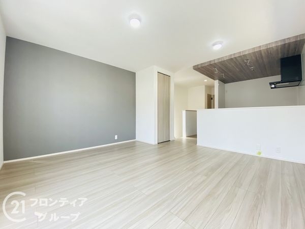 神戸市須磨区竜が台５丁目　新築一戸建て　１号棟