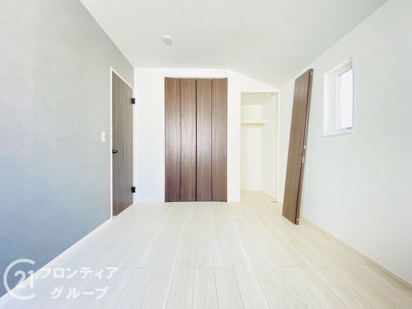 神戸市須磨区竜が台５丁目　新築一戸建て　２号棟