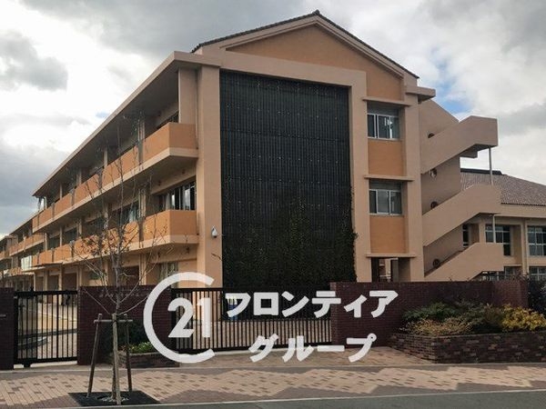 フィレール西神南 中古マンション(神戸市立井吹の丘小学校)